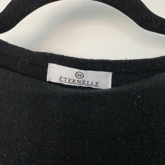 Eternelle Poncho - Picture 2 of 3